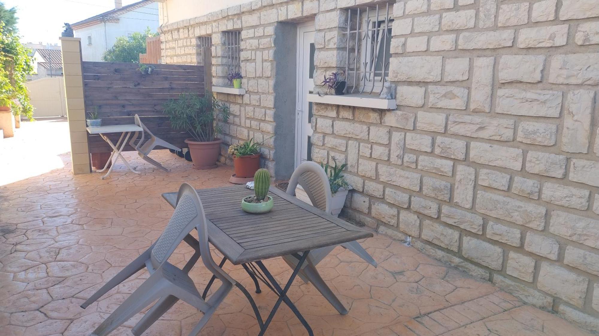 Appartement Entre Mer Et Gardiole Frontignan Bagian luar foto